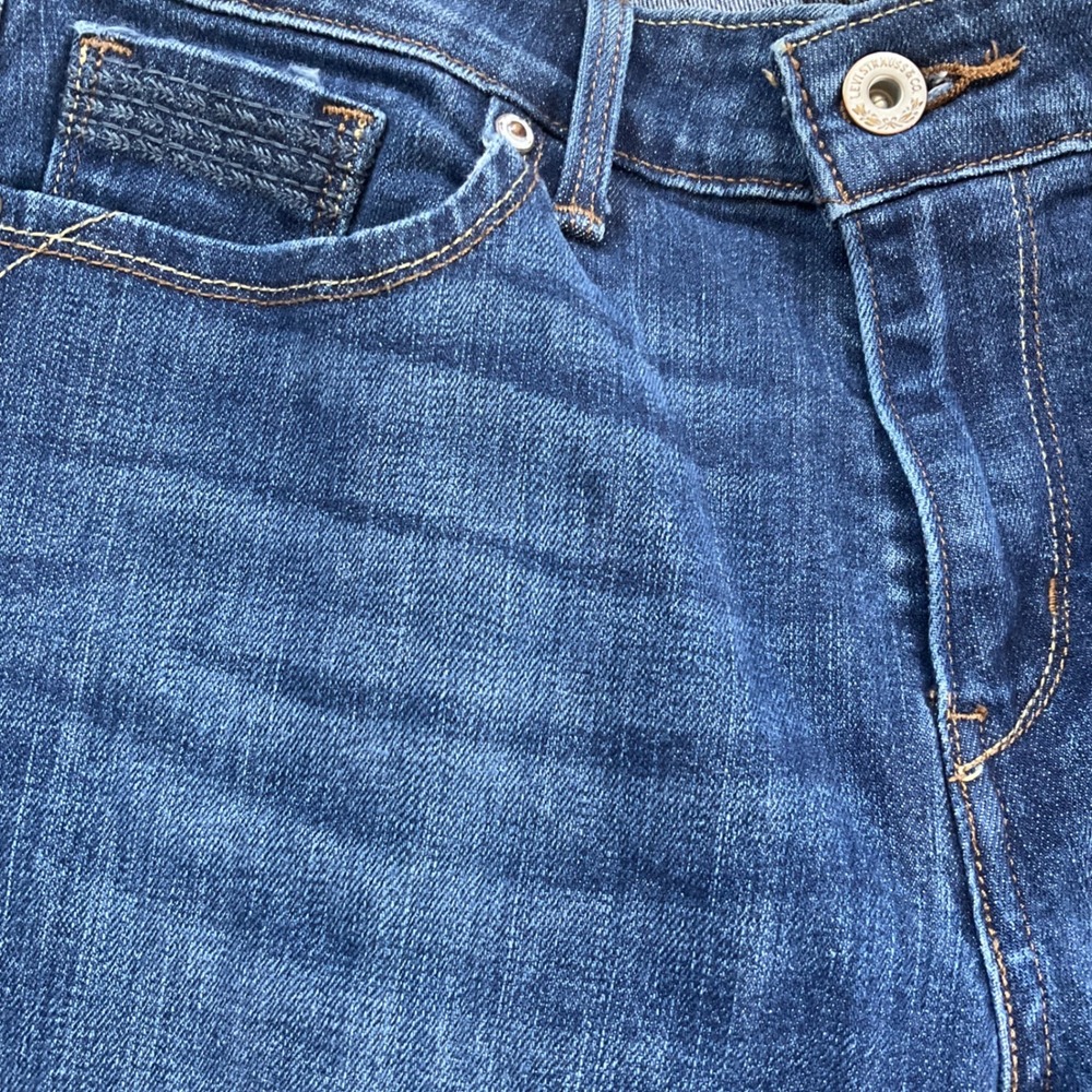Levis Demi Curve Classic Jeans Womens 6/28‎ Dark Wash Cropped Straight Leg Denim - Picture 5 of 12